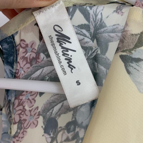 Mahina Beige Floral Plunge V-Neck Lined Romper One Piece Size Small - Picture 2 of 6